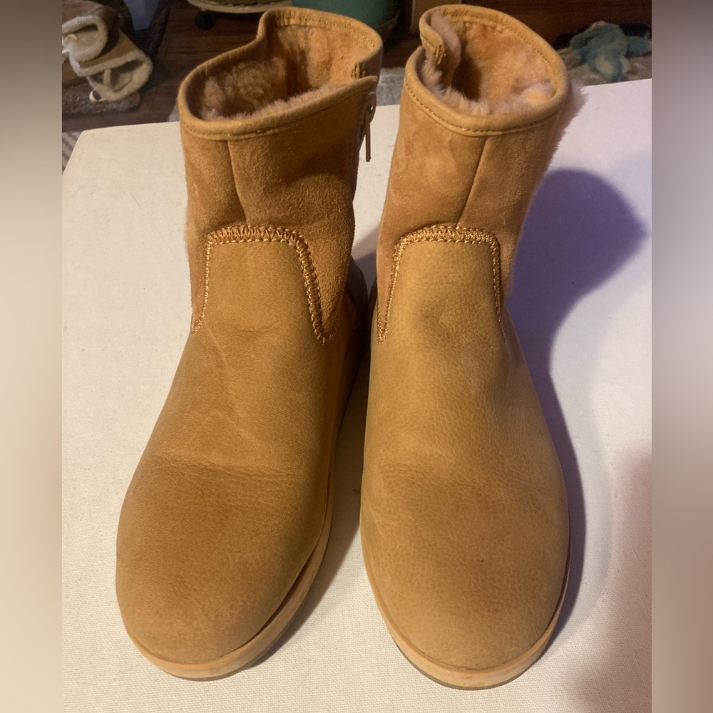 Olukai Pa’ina Hulu fur lined boots